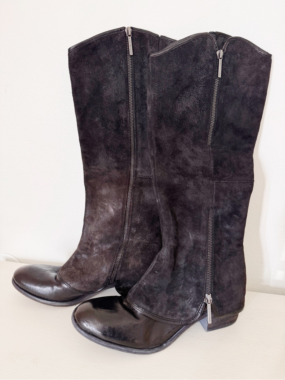 Donald J Pliner Devi Tall Womens Boots Black Suede & Calf Leather 9.5